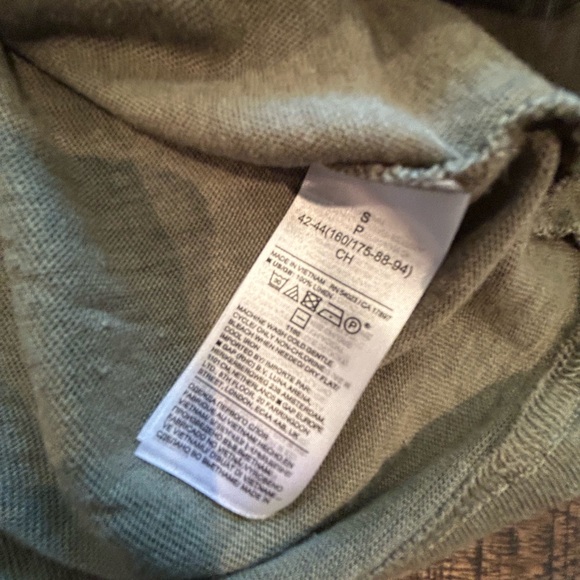 Banana Republic Linen Top Shirt Sleeveless Muscle khaki Size Small - Picture 7 of 7